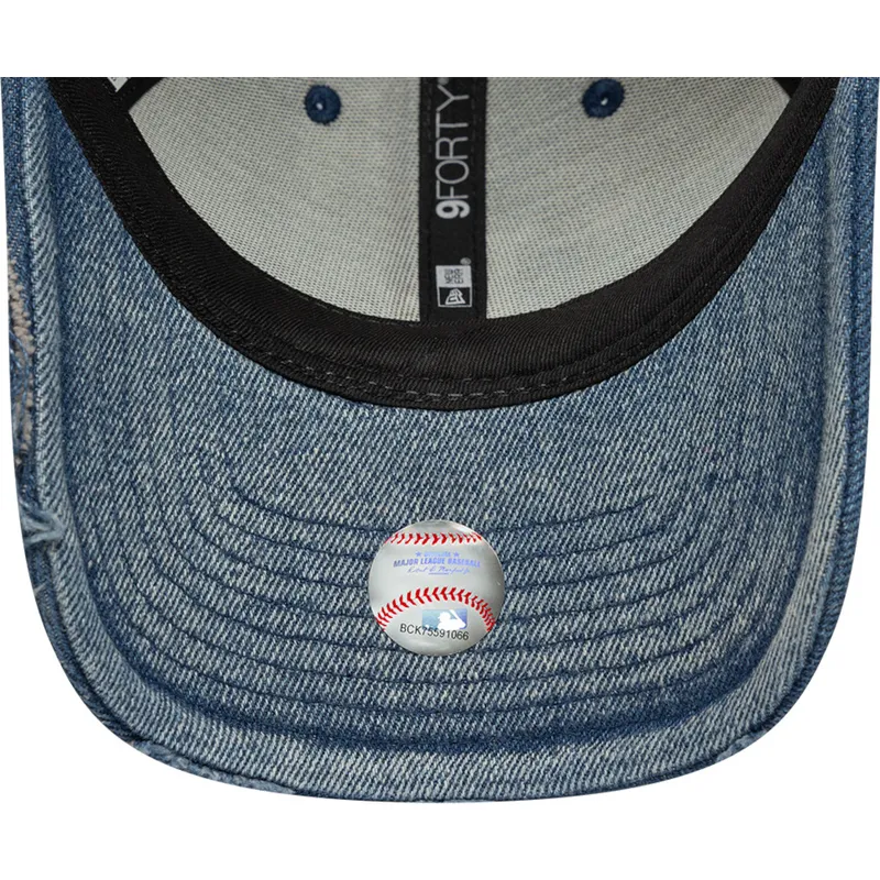 blaue-verstellbare-curved-visor-cap-9forty-acid-wash-denim-der-los-angeles-dodgers-mlb-von-new-era