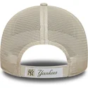 cap-zaoblena-beige-adjustable-strap-9forty-homefield-midi-new-york-yankees-mlb-new-era