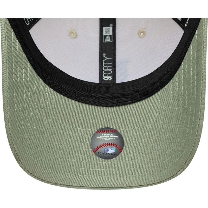 siltovky-zaoblena-bezova-snapback-9forty-m-crown-side-script-los-angeles-dodgers-mlb-new-era