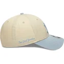 cap-zaoblena-beige-snapback-9forty-m-crown-side-script-new-york-yankees-mlb-new-era