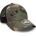 cap-zaoblena-camouflage-snapback-9forty-m-crown-wordmark-new-york-yankees-mlb-new-era