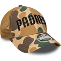 cap-zaoblena-camouflage-snapback-9forty-m-crown-wordmark-san-diego-padres-mlb-new-era
