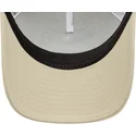 siltovka-zaoblena-bezova-snapback-9forty-m-crown-a-frame-multi-patch-new-era
