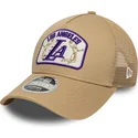 siltovka-zaoblena-bezova-snapback-9forty-m-crown-a-frame-los-angeles-lakers-nba-new-era