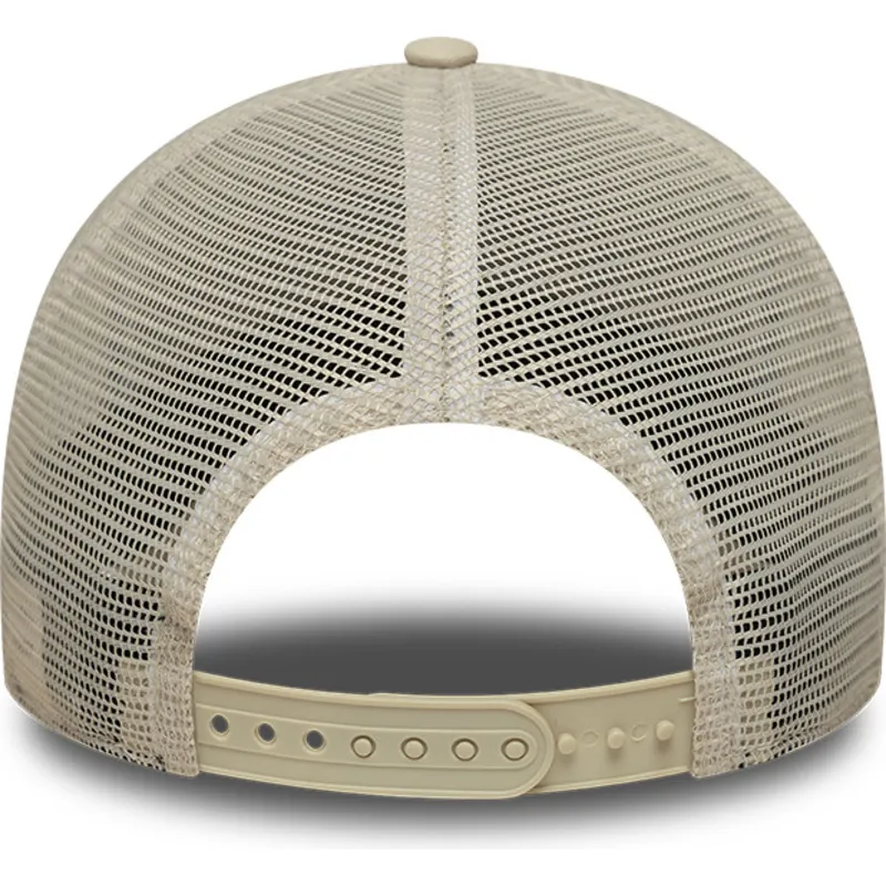 cap-zaoblena-beige-snapback-9forty-m-crown-a-frame-new-york-yankees-mlb-new-era