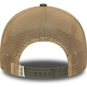 cap-zaoblena-beige-snapback-9forty-m-crown-new-era