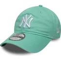 hellgrune-verstellbare-curved-cap-9twenty-league-essential-der-new-york-yankees-mlb-von-new-era