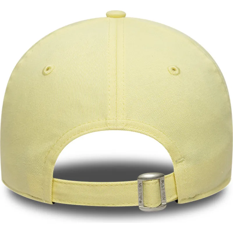 siltovka-zaoblena-zlta-nastavitelny-9twenty-league-essential-new-york-yankees-mlb-new-era siltovka-zaoblena-zlta-nastavitelny-9twenty-league-essential-new-york-yankees-mlb-new-era