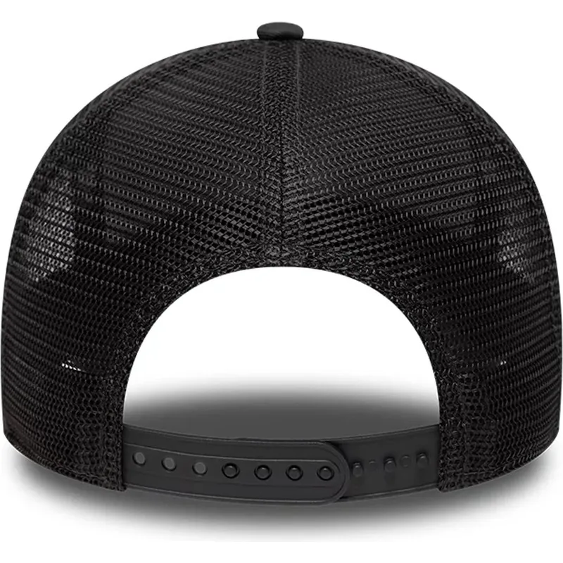 schwarze-trucker-cap-mit-schwarzem-logo-a-frame-outline-der-chicago-bulls-nba-von-new-era