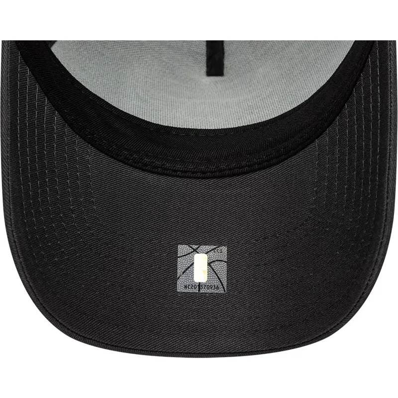 siltovka-zaoblena-cierna-snapback-a-frame-outline-chicago-bulls-nba-new-era siltovka-zaoblena-cierna-snapback-a-frame-outline-chicago-bulls-nba-new-era