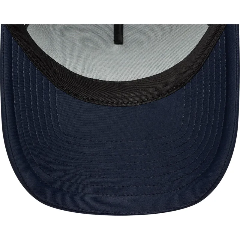 siltovka-zaoblena-tmavomodra-snapback-a-frame-oval-foam-patch-new-era