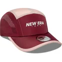 rote-gebogene-5-panel-kappe-verstellbar-runner-colour-block-von-new-era