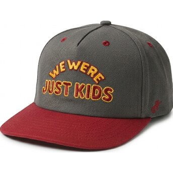 Gorra curva gris y roja snapback Just Kids The Retro de Homenage