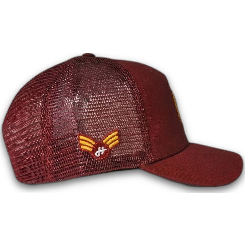 cap-zaoblena-red-snapback-the-trucker-homenage
