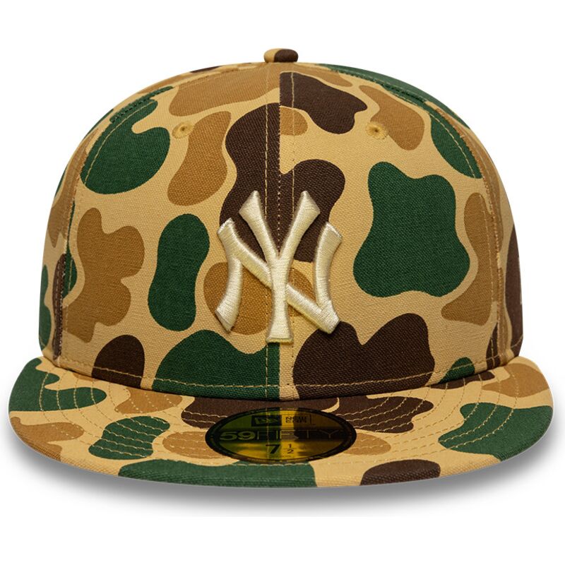 flache-kappe-camouflage-angepasst-mit-beigem-logo-59fifty-camo-von-new-york-yankees-mlb-von-new-era