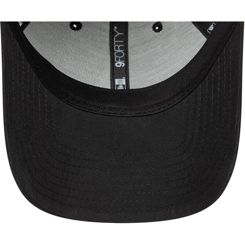cap-zaoblena-black-adjustable-strap-9forty-tonal-flawless-new-york-yankees-mlb-new-era