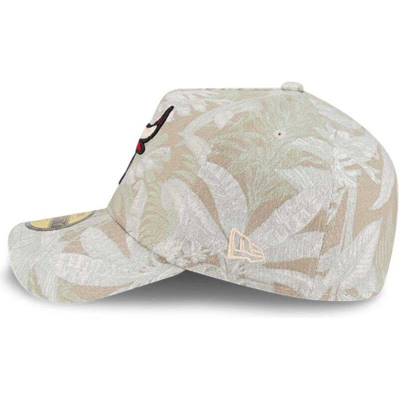 cap-zaoblena-beige-ajustada-59forty-a-frame-leafy-palm-chicago-bulls-nba-new-era cap-zaoblena-beige-ajustada-59forty-a-frame-leafy-palm-chicago-bulls-nba-new-era