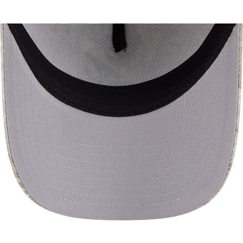 cap-zaoblena-beige-ajustada-59forty-a-frame-leafy-palm-atlanta-braves-mlb-new-era
