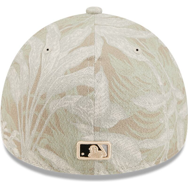 cap-zaoblena-beige-ajustada-59forty-a-frame-leafy-palm-chicago-white-sox-mlb-new-era cap-zaoblena-beige-ajustada-59forty-a-frame-leafy-palm-chicago-white-sox-mlb-new-era