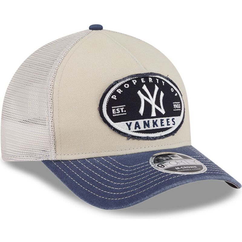 beige-und-marineblaue-trucker-kappe-9forty-m-crown-a-frame-fray-der-new-york-yankees-mlb-von-new-era