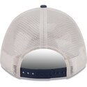 beige-und-marineblaue-trucker-kappe-9forty-m-crown-a-frame-fray-der-new-york-yankees-mlb-von-new-era