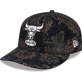 Mehrfarbige gebogene angepasste 59FIFTY Pre-Curved Jacquard Chenille Kappe der Chicago Bulls NBA von New Era