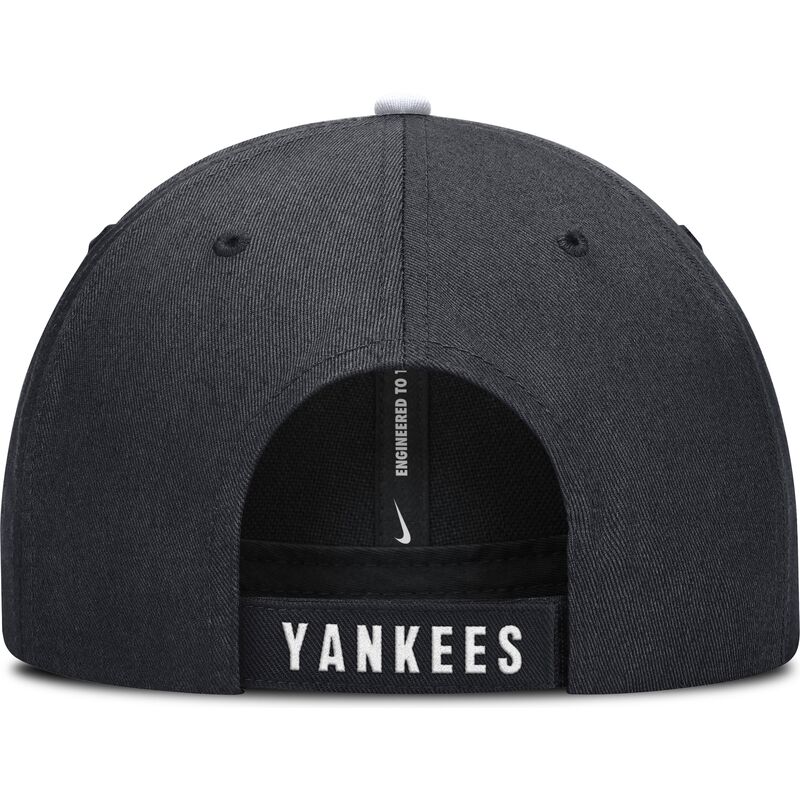 cap-zaoblena-navy-blue-adjustable-strap-pre-deti-dri-fit-club-structured-new-york-yankees-mlb-nike