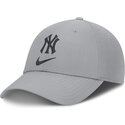 graue-verstellbare-gebogene-kappe-primetime-club-structured-uv-poly-ripstop-der-new-york-yankees-mlb-von-nike