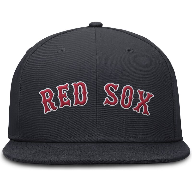 cap-rovna-navy-blue-ajustada-dri-fit-true-structured-round-bill-boston-red-sox-mlb-nike cap-rovna-navy-blue-ajustada-dri-fit-true-structured-round-bill-boston-red-sox-mlb-nike