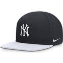 siltovka-rovna-tmavomodra-snapback-dri-fit-pro-structured-square-bill-new-york-yankees-mlb-nike