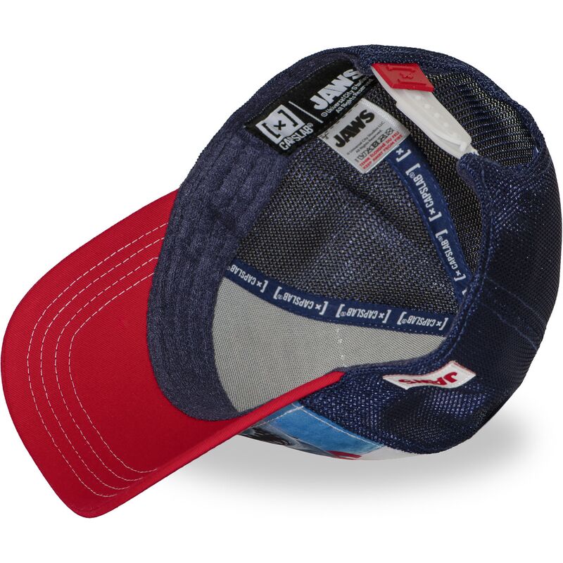 cap-zaoblena-multicolor-snapback-shark-capslab