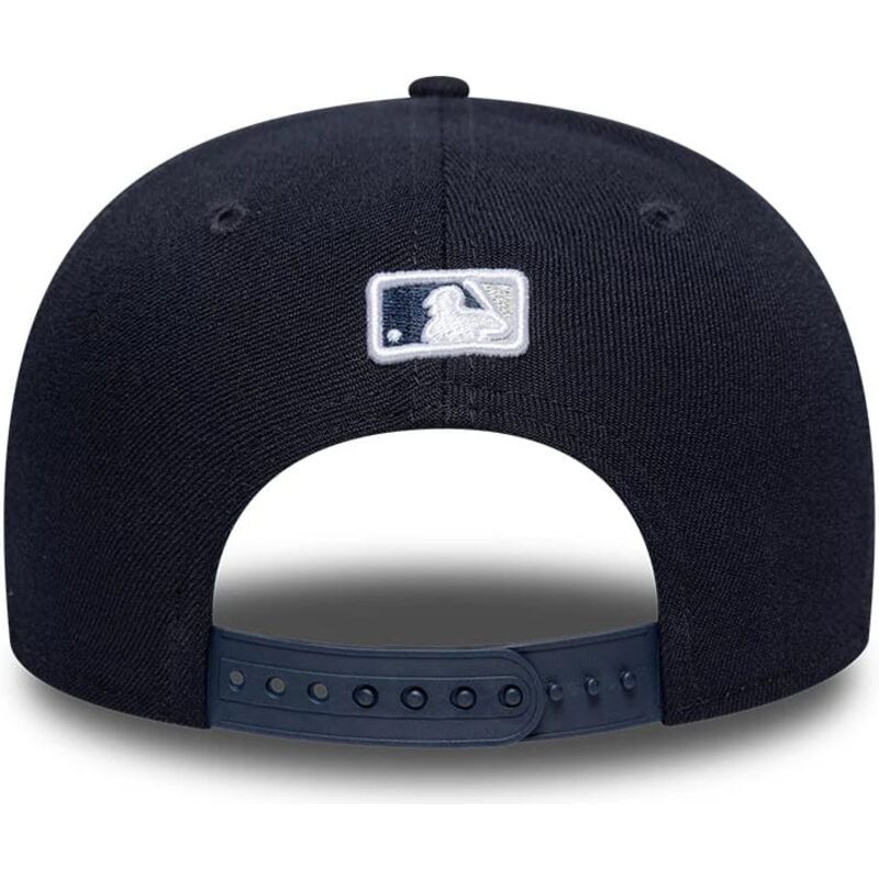 siltovka-zaoblena-tmavomodra-snapback-9seventy-stretch-snap-player-replica-new-york-yankees-mlb-new-era