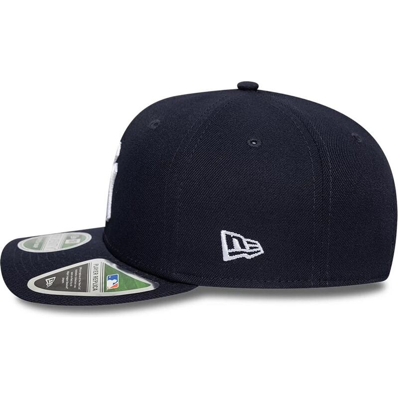 siltovka-zaoblena-tmavomodra-snapback-9seventy-stretch-snap-player-replica-new-york-yankees-mlb-new-era