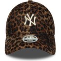 siltovka-zaoblena-leopardi-nastavitelny-9forty-leopard-cosy-new-york-yankees-mlb-new-era