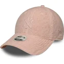 siltovka-zaoblena-ruzova-snapback-rosa-9forty-m-crown-winter-borg-new-york-yankees-mlb-new-era