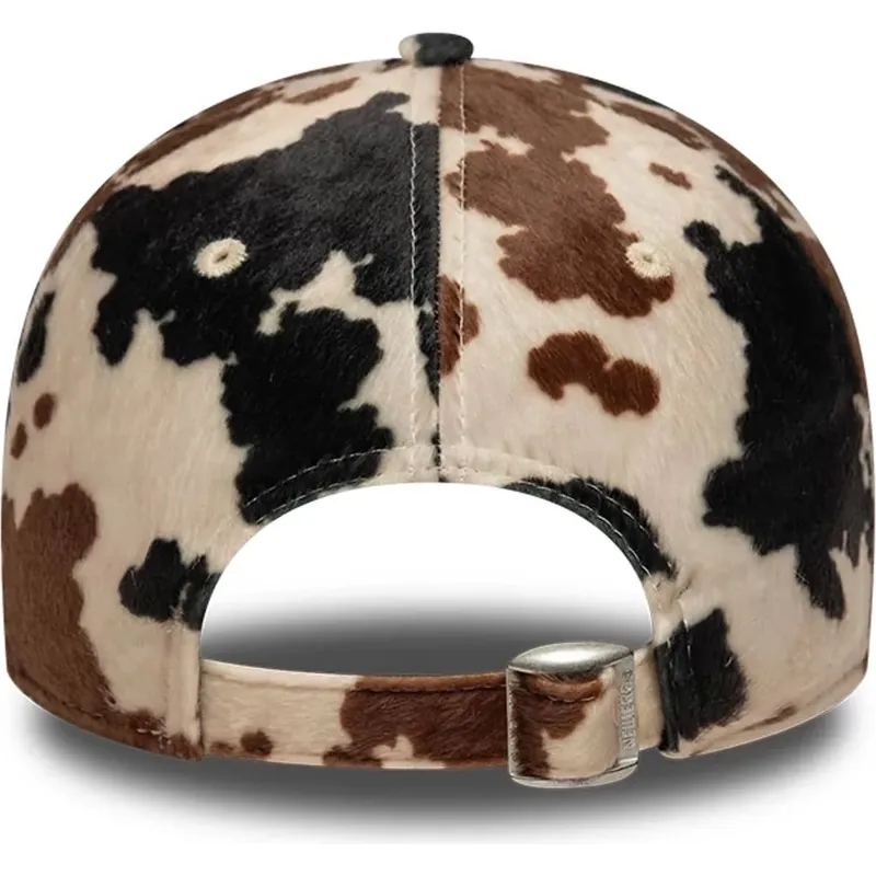 siltovka-zaoblena-hneda-nastavitelny-9twenty-animal-print-new-york-yankees-mlb-new-era siltovka-zaoblena-hneda-nastavitelny-9twenty-animal-print-new-york-yankees-mlb-new-era