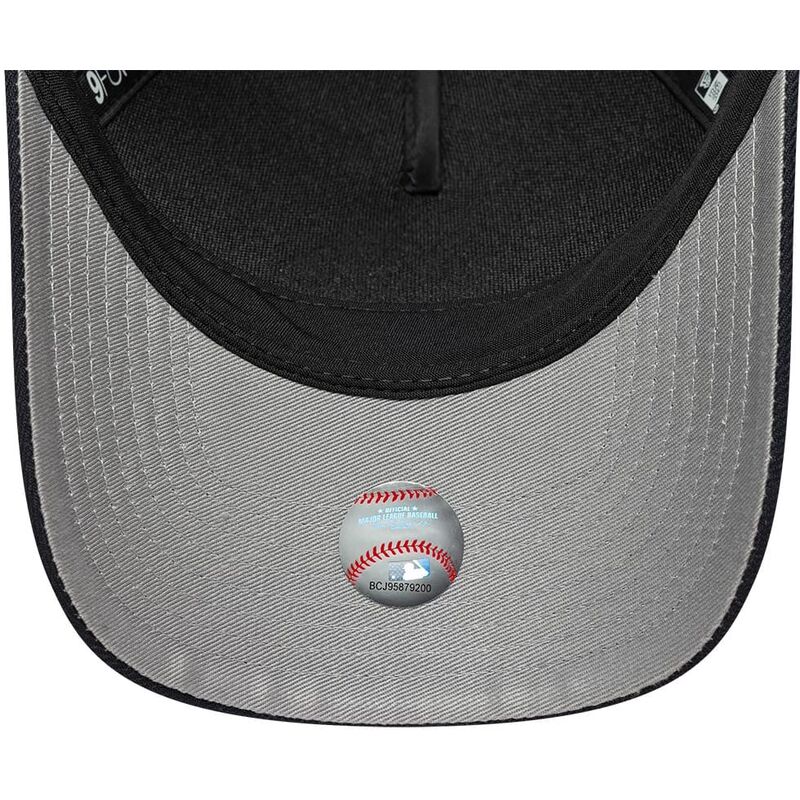 siltovka-zaoblena-tmavomodra-snapback-9forty-m-crown-a-frame-emblem-detroit-tigers-mlb-new-era