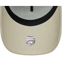siltovka-zaoblena-bezova-snapback-e-frame-league-essential-new-york-yankees-mlb-new-era