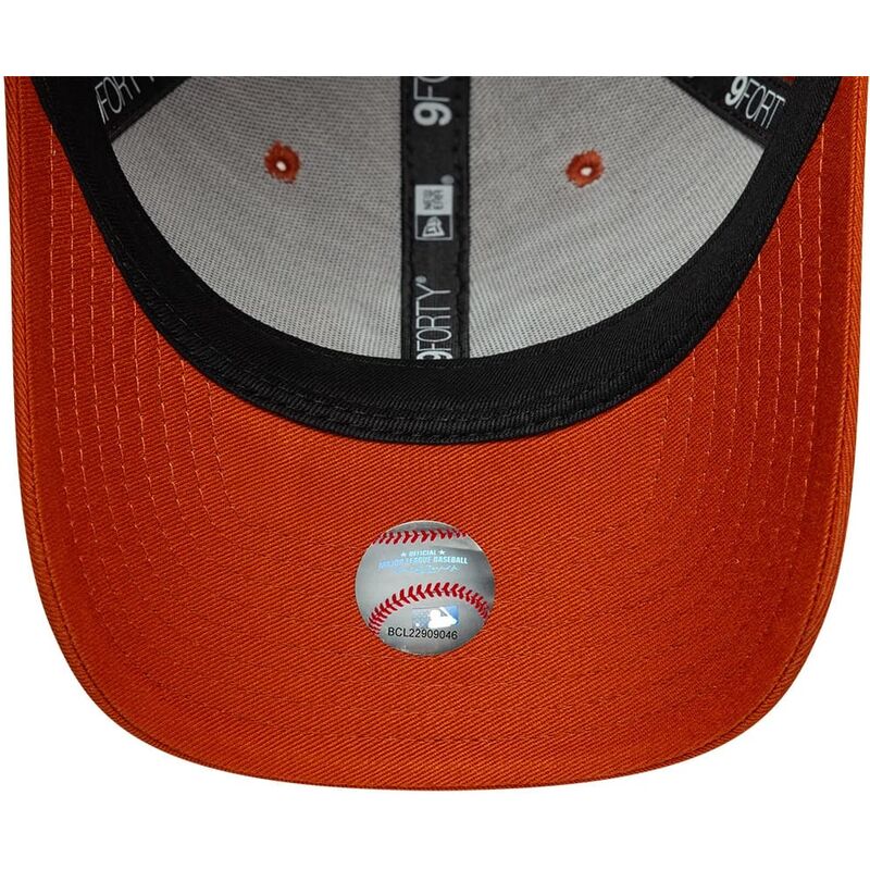 siltovka-zaoblena-oranzova-snapback-9forty-m-crown-new-york-yankees-mlb-new-era