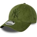 siltovka-zaoblena-zelena-nastavitelny-9forty-m-crown-cord-new-york-yankees-mlb-new-era
