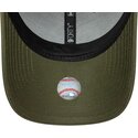 siltovka-zaoblena-zelena-nastavitelny-9forty-outline-camo-new-york-yankees-mlb-new-era