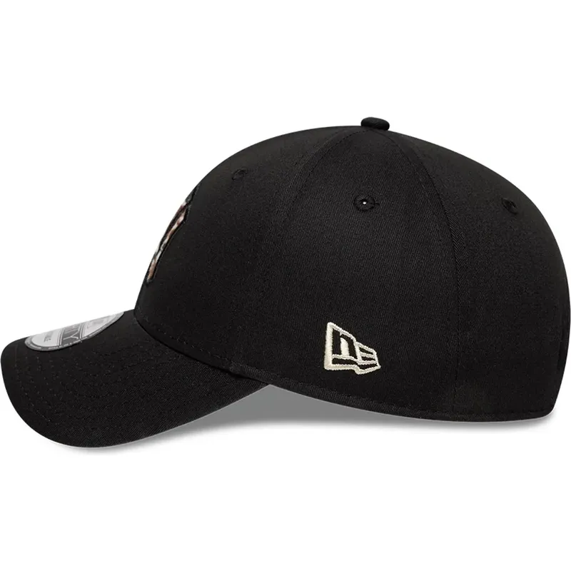 siltovka-zaoblena-cierna-nastavitelny-9forty-faux-pony-infill-new-york-yankees-mlb-new-era siltovka-zaoblena-cierna-nastavitelny-9forty-faux-pony-infill-new-york-yankees-mlb-new-era