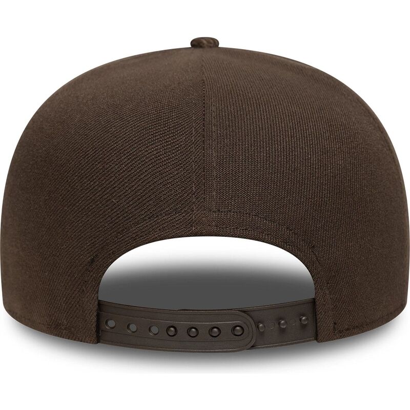 siltovka-zaoblena-hneda-snapback-19twenty-cooperstown-cord-chicago-cubs-mlb-new-era siltovka-zaoblena-hneda-snapback-19twenty-cooperstown-cord-chicago-cubs-mlb-new-era