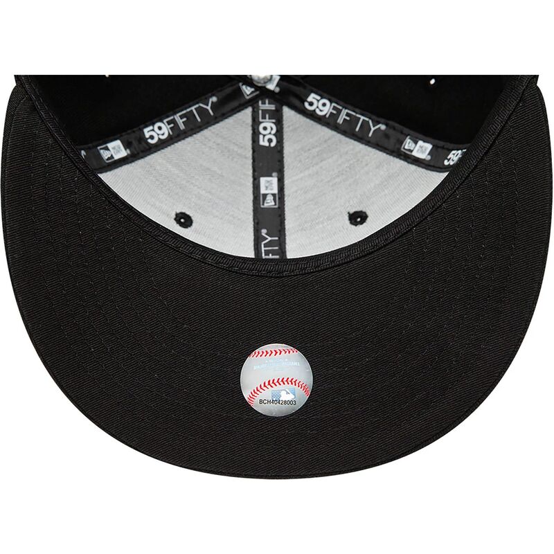 siltovka-rovna-cierna-upravena-59fifty-chicago-white-sox-mlb-new-era siltovka-rovna-cierna-upravena-59fifty-chicago-white-sox-mlb-new-era