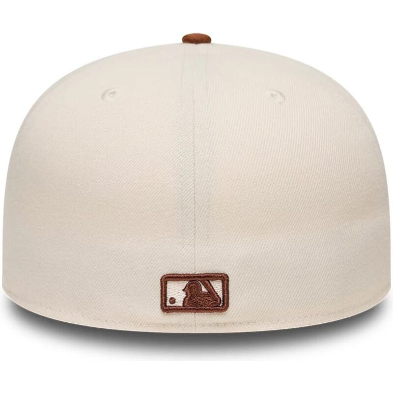 siltovka-rovna-hneda-upravena-59fifty-league-essential-new-york-yankees-mlb-new-era