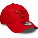 siltovka-zaoblena-cervena-nastavitelny-9forty-outline-chicago-bulls-nba-new-era