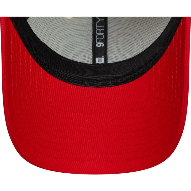 siltovka-zaoblena-cervena-nastavitelny-9forty-contrast-visor-vespa-piaggio-new-era siltovka-zaoblena-cervena-nastavitelny-9forty-contrast-visor-vespa-piaggio-new-era