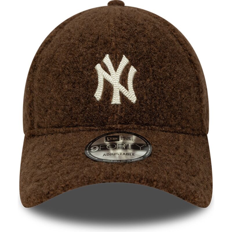 siltovka-zaoblena-hneda-snapback-9forty-winter-borg-new-york-yankees-mlb-new-era