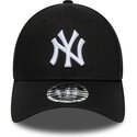 siltovka-zaoblena-cierna-snapback-9forty-m-crown-new-york-yankees-mlb-new-era