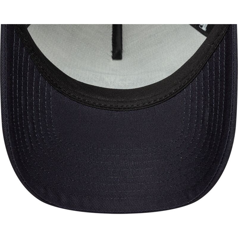 siltovka-zaoblena-tmavomodra-snapback-a-frame-oval-foam-patch-new-era
